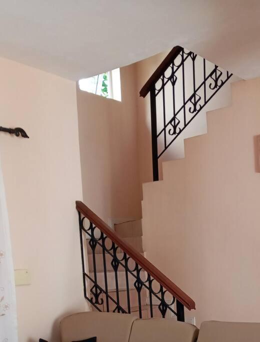 Sunshine Luxurious Villa:4 Mins Walk From Beach Flic-en-Flacq 외부 사진